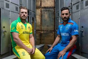 ఆస్ట్రేలియాతో మ్యాచ్: టాస్ గెలిచి బ్యాటింగ్ ఎంచుకున్న ఆప్ఘనిస్థాన్