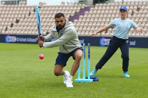 ఆ సంతోషాన్ని ఎప్పటికీ మర్చిపోలేం: విరాట్ కోహ్లీ