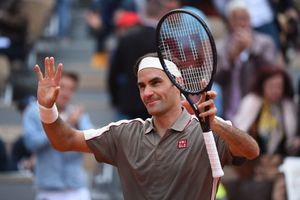 ఫ్రెంచ్ ఓపెన్ సెమీస్‌లో తలపడనున్న నాదల్‌, ఫెదరర్‌