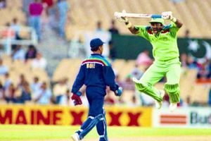 భార‌త్ Vs పాక్‌: అభిమానుల గుండెల్లో చెర‌గ‌ని ముద్ర వేసిన మ్యాచ్‌లివే