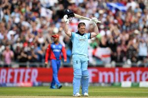 మోర్గాన్ సిక్సర్ల వర్షం: ఆప్ఘనిస్థాన్ విజయ లక్ష్యం 398