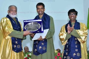 గోపీచంద్‌కు గౌరవ డాక్టరేట్‌ ప్రదానం చేసిన ఐఐటీ కాన్పూర్‌