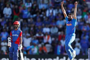 ప్ర‌పంచ‌క‌ప్‌లో హ్యాట్రిక్‌: ఆరంభం మ‌నోళ్ల‌తోనే! ఆ జాబితా ఇదే!