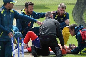 ప్రపంచకప్‌.. వార్నర్ కొట్టిన బంతికి గాయపడ్డ నెట్ బౌలర్