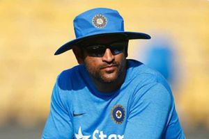 క్రికెట్ ప్రియుల‌కు మ‌రో హైఓల్టేజ్ షాక్‌! ప్ర‌పంచ‌క‌ప్ త‌రువాత ధోనీ రిటైర్‌మెంట్‌?