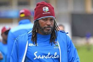 టీమిండియాతో టీ20 సిరీస్‌కు క్రిస్‌ గేల్‌ దూరం.. పొలార్డ్‌, నరైన్‌లకు చోటు