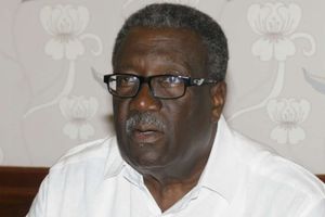 క్లైవ్‌ లాయిడ్‌ హెచ్చరిక.. టీమిండియా లోయర్‌ ఆర్డర్‌ బ్యాటింగ్‌ను పటిష్ఠం చేసుకోవాలి