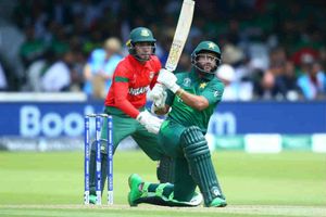 టార్గెట్ 316: బంగ్లాను 7 రన్స్‌కే ఆలౌట్ చేస్తే.. పాక్ సెమీస్ ఆశలు సజీవం!