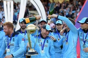 మ్యాచ్ టై..సూప‌ర్ ఓవ‌రూ టై..అయినా గెలిచిన ఇంగ్లండ్‌!