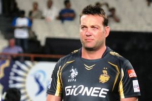 తెగిన తొమ్మిదేళ్ల అనుబంధం: క‌లిస్‌ను సాగ‌నంపిన కోల్‌క‌త నైట్‌రైడ‌ర్స్‌!