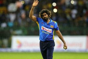 ఆఖరి వన్డే ఆడిన మలింగ.. ఘనంగా వీడ్కోలు పలికిన లంక