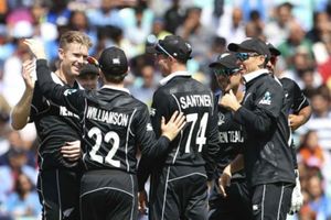 ఆ ముగ్గురూ ఆడ‌క‌పోతే కివీస్ క‌థ క్లోజ్‌..!