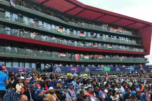 వీడియో: స‌ర్వం..భార‌తీయం! తెల్ల‌దొర‌ల గ‌డ్డ‌పై త్రివ‌ర్ణ ప‌తాకం రెప‌రెప‌లు!