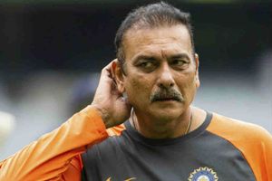 ఇంగ్లాండ్‌‌తో ఫైనల్: లార్డ్స్‌లో దేవుడు మనవైపే అంటోన్న రవిశాస్త్రి