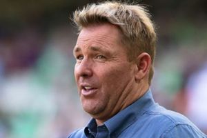 యాషెస్‌ సిరీస్‌.. ఇంగ్లాండ్‌, ఆస్ట్రేలియా జట్లను ప్రకటించిన షేన్‌ వార్న్‌