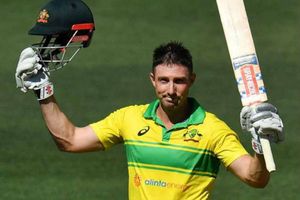 సెమీస్‌కు ముందు ఆసీస్‌కు ఎదురుదెబ్బ: టోర్నీ నుంచి షాన్ మార్ష్ ఔట్