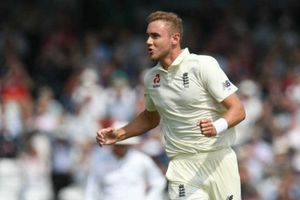 8 వికెట్లతో స్టువర్ట్ బ్రాడ్ విజృంభణ.. లంచ్‌కు ముందే ఆస్ట్రేలియా ఆలౌట్