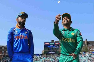 టాస్ గెలిస్తే మ్యాచ్ గెలిచినట్టే! టాప్-4 టీమ్స్ సెమీస్‌కు అలానే చేరాయా?