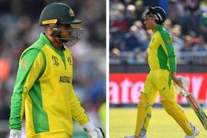 సెమీస్‌కు ముందు ఆస్ట్రేలియా షాక్: టోర్నీ నుంచి ఖవాజా ఔట్.. స్టోయినిస్‌ కూడా డౌటే