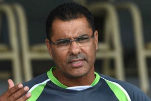 'సీనియర్‌ ఆటగాళ్లు రాజకీయాలు చేసి చోటు దక్కించుకున్నారు.. ఇక వెళ్లిపోండి'