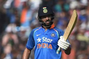 టీమిండియా బ్యాటింగ్ లైన‌ప్ బ‌ల‌హీనం: న‌ంబ‌ర్ ఫోర్ స్థానాన్ని ఎలా భ‌ర్తీ చేస్తారు?