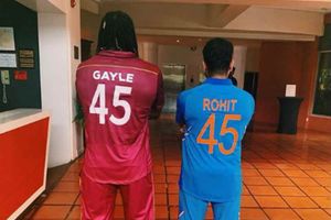 రోహిత్ Vs గేల్: ఇనిస్టాగ్రామ్‌లో ఫోటో, కొత్త విషయం వెలుగులోకి!