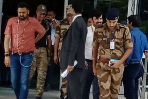 See pics: ధోనీని చూసిన ఆ క్షణంలో జీవా భావోద్వేగం