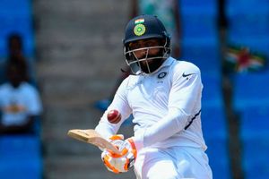 అవకాశాలు రాకున్నా ఆత్మవిశ్వాసం కోల్పోలేదు: జడేజాపై గంగూలీ ప్రశంసల వర్షం