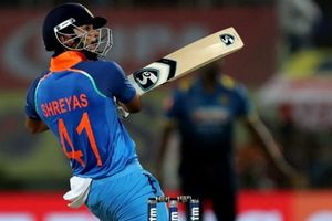 'నాలుగో స్థానం గురించి ఆలోచించడం లేదు.. ఏ స్థానంలోనైనా బ్యాటింగ్‌ చేస్తా'