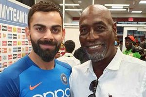 గౌరవం భావిస్తున్నా: కోహ్లీతో ఫొటో దిగేందుకు వివ్ రిచర్డ్స్ ఆసక్తి