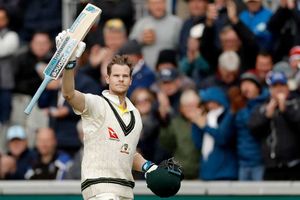 యాషెస్‌ సిరీస్: స్మిత్ డబుల్‌ సెంచరీ.. సచిన్ రికార్డు బద్దలు