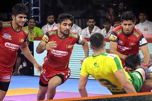 పవన్‌ ప్రభంజనం.. తలైవాస్‌పై బుల్స్‌ విజయం