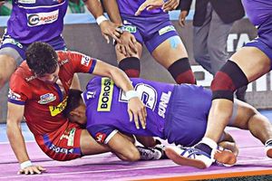 వికాస్‌ ఖండోలా సూపర్‌-10.. టేబుల్ టాపర్ ఢిల్లీకి హర్యానా షాక్!!