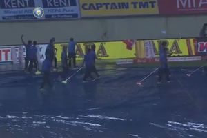 దక్షిణాఫ్రికా vs భారత్ తొలి టీ20.. టాస్‌కు వర్షం అంతరాయం