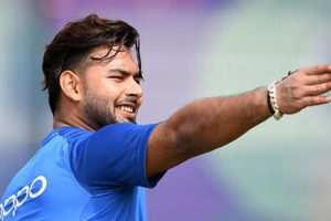 దక్షిణాఫ్రికా vs భారత్‌: పంత్‌కి ఆఖరి ఛాన్స్.. నిరూపించుకోకపోతే ఇక అంతే!!