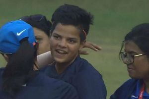 IND vs SA: 15 ఏళ్లకే భారత్ తరఫున అరంగేట్రం.. రికార్డుల్లో షఫాలీ వర్మ!!