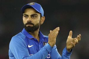 తక్కువ సమయంలోనే నిరూపించుకోండి.. యువ ఆటగాళ్లకు కోహ్లీ సూచన!!