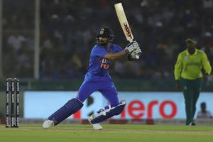 'నా జెర్సీపై ఉండే భారత్ పేరు వల్లే ఇలా ఆడుతున్నా.. దేశం కోసం ఆడటం గర్వకారణం'