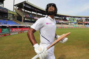 విశాఖ టెస్టు: మయాంక్‌ అగర్వాల్‌ సెంచరీ.. కెరీర్‌లో మొదటిది