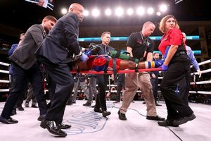 బౌట్‌లో తలకు తీవ్ర గాయాలు.. ప్రాణాలు కోల్పోయిన బాక్సర్‌!!