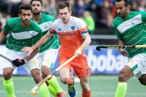 పాకిస్థాన్‌కు ఊహించని షాక్: నెదర్లాండ్స్ చేతిలో ఓటమి, టోక్యో ఒలింపిక్స్‌కు దక్కని బెర్తు