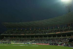 కోల్‌కతాలో తొలి డేనైట్‌ టెస్టు మ్యాచ్‌.. కనీస టికెట్‌ ధర రూ.50!!