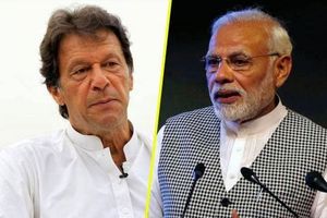 మోడీజీ-ఇమ్రాన్ ఖాన్‌ను అడగండి: భారత్-పాక్ ద్వైపాక్షిక సిరిస్‌‌పై గంగూలీ