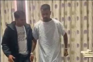 సర్జరీ అనంతరం హార్ధిక్ పాండ్యా బేబి స్టెప్స్ చూశారా? (వీడియో)