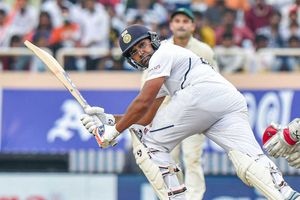 ఈ సారి మంచిగా రాస్తారని ఆశిస్తున్నా: డబుల్ సెంచరీ తర్వాత రోహిత్ శర్మ విజ్ఞప్తి