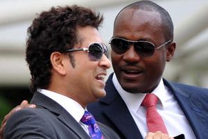 క్రికెట్ ఫ్యాన్స్‌కు పండుగే: మళ్లీ బ్యాట్ పట్టనున్న సచిన్, లారా