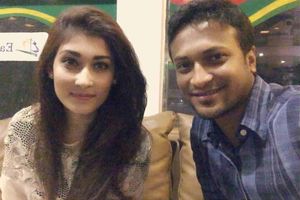 షకీబ్ భార్య భావోద్వేగ పోస్ట్: కొత్త ప్రయాణానికి ఇది ఆరంభం.. గతంలో కంటే బలంగా తిరిగి వస్తాడు!!