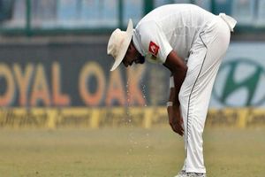 రెండేళ్ల క్రితం లంక ఆటగాళ్లకు వాంతులు: వద్దని హెచ్చరిస్తున్నా బీసీసీఐ పంతానికి పోతుందా?