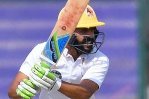 డబుల్ సెంచరీ చేసినా సెలక్టర్లు కనికరించలేదు: వెటరన్ క్రికెటర్ ఆవేదన