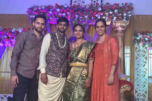 నిశ్చితార్థం చేసుకున్న సాయిప్రణీత్: హాజరైన సైనా నెహ్వాల్, కశ్యప్, అశ్విని పొన్నప్ప